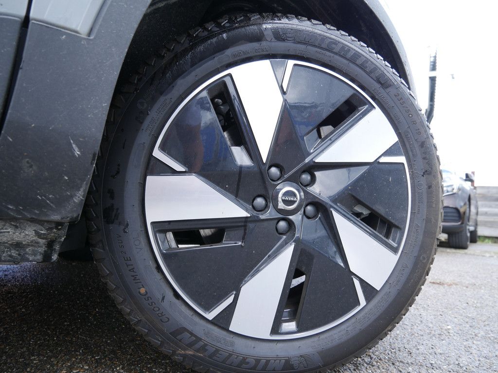 Volvo C40 2024