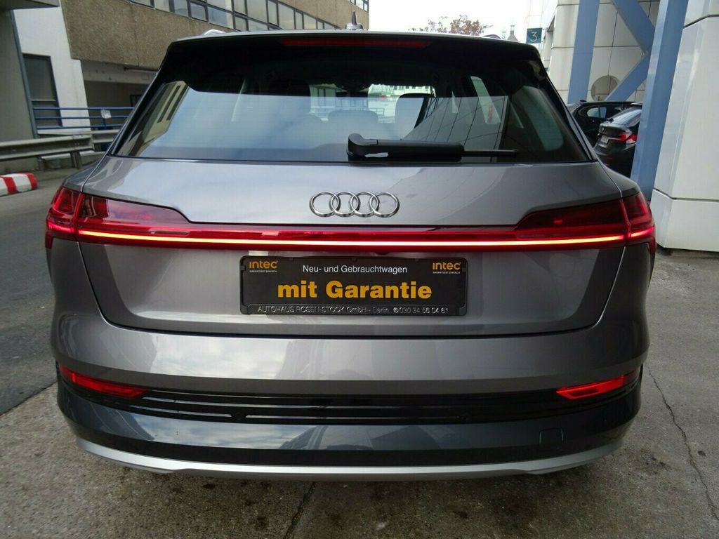 Audi e-tron 2019