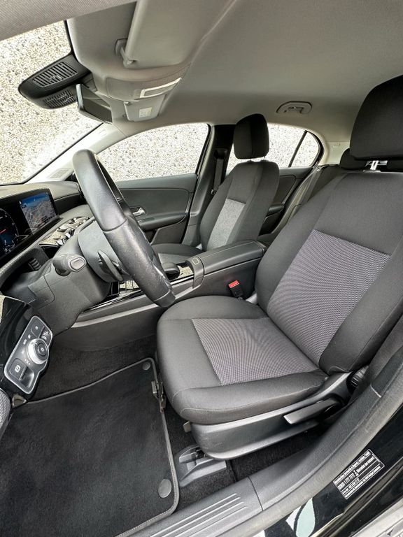 Mercedes-Benz A 180 2021