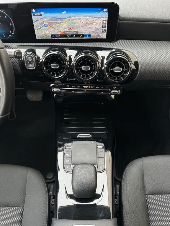 Mercedes-Benz A 180 2021