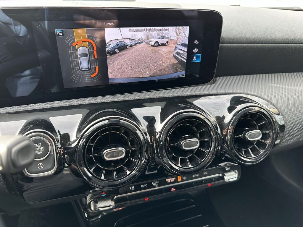 Mercedes-Benz A 180 2021