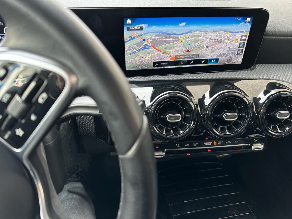 Mercedes-Benz A 180 2021