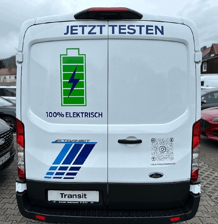 Ford Transit 2023