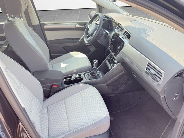 Volkswagen Touran 2024