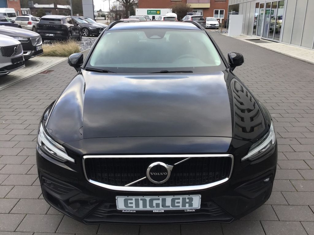 Volvo V60 2022