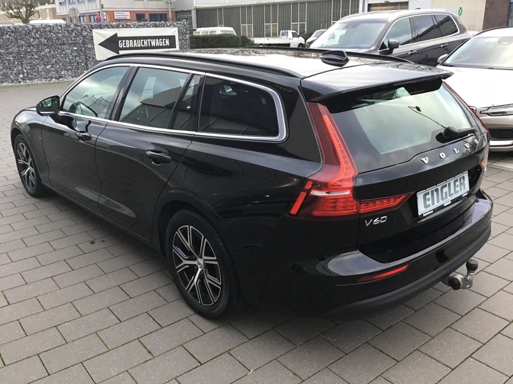 Volvo V60 2022