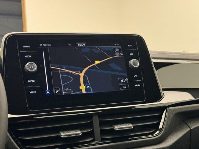 Volkswagen T-Roc 2024