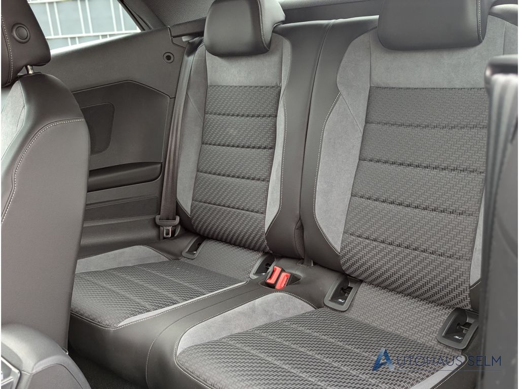 Volkswagen T-Roc 2024