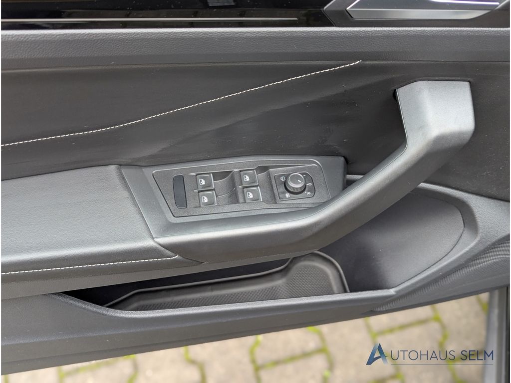 Volkswagen T-Roc 2024