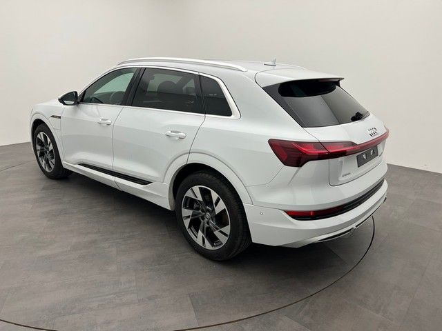 Audi e-tron 2020