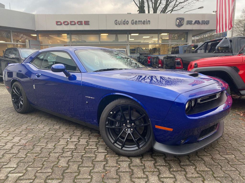 Dodge Challenger 2023
