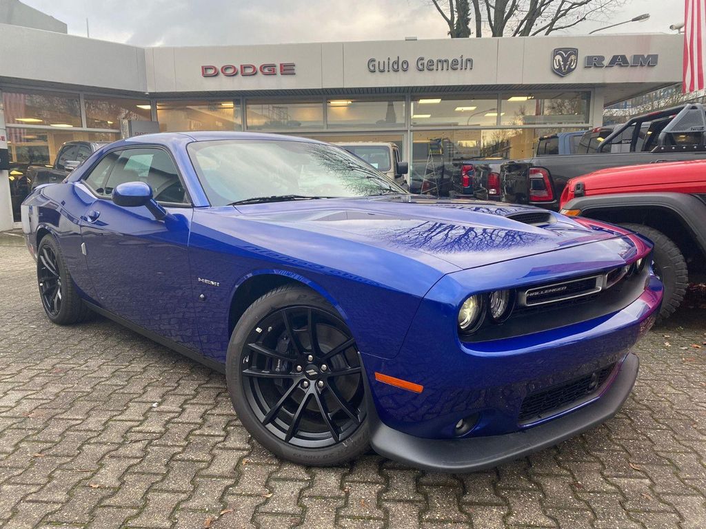 Dodge Challenger 2023