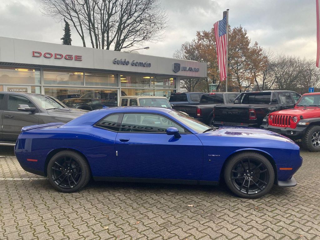 Dodge Challenger 2023