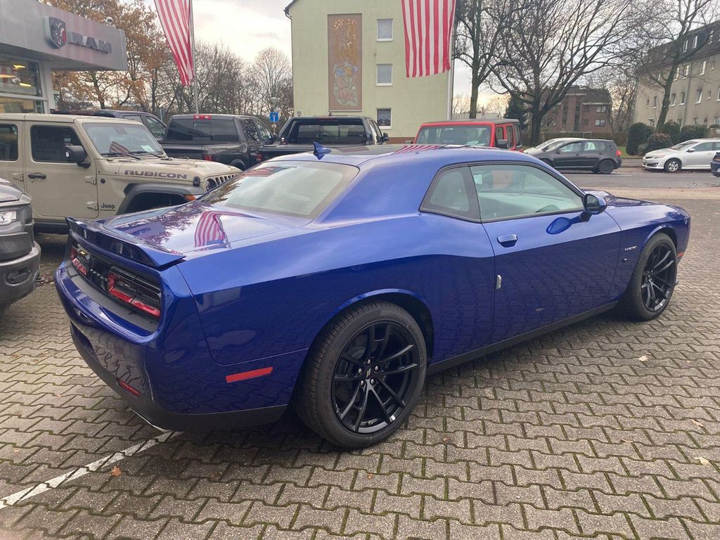Dodge Challenger 2023