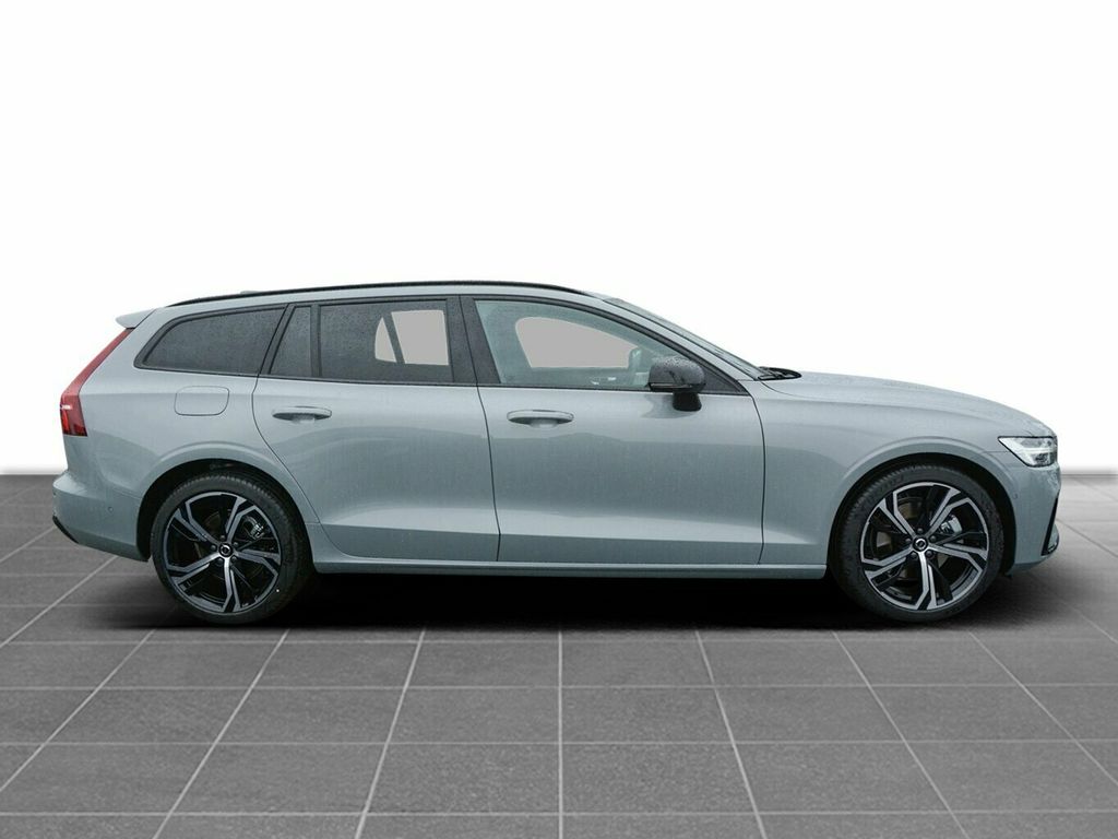 Volvo V60 2024