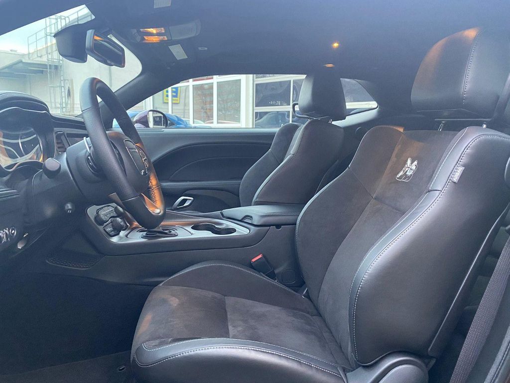 Dodge Challenger 2023