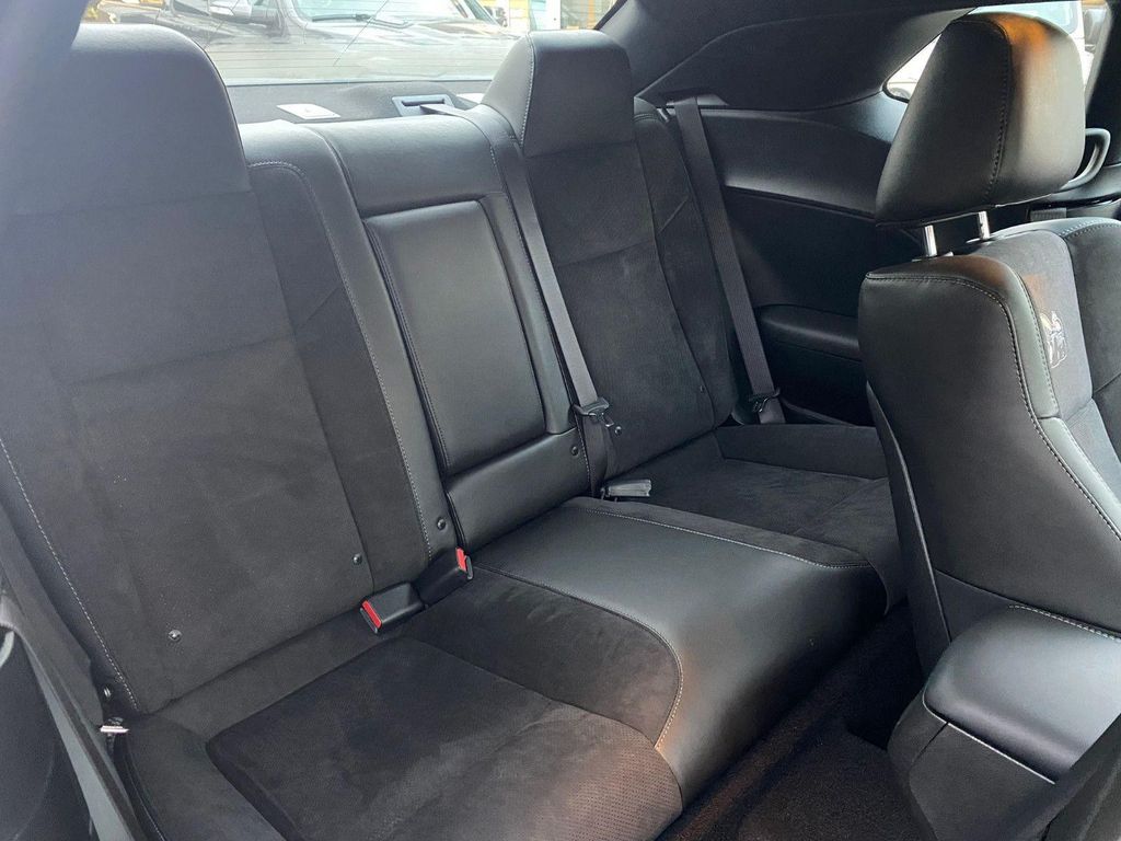 Dodge Challenger 2023