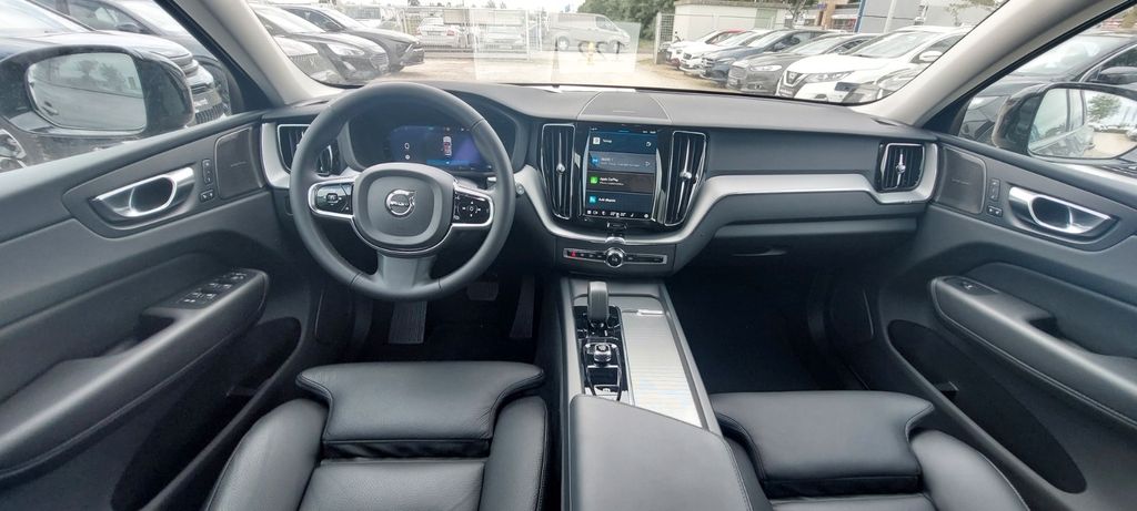 Volvo XC60 2023