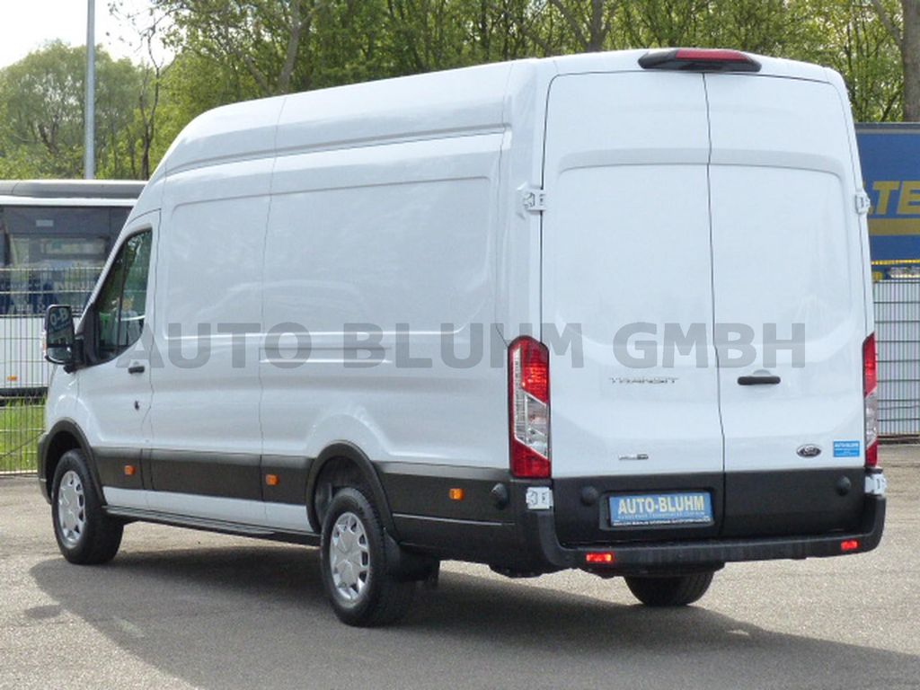 Ford Transit 2024