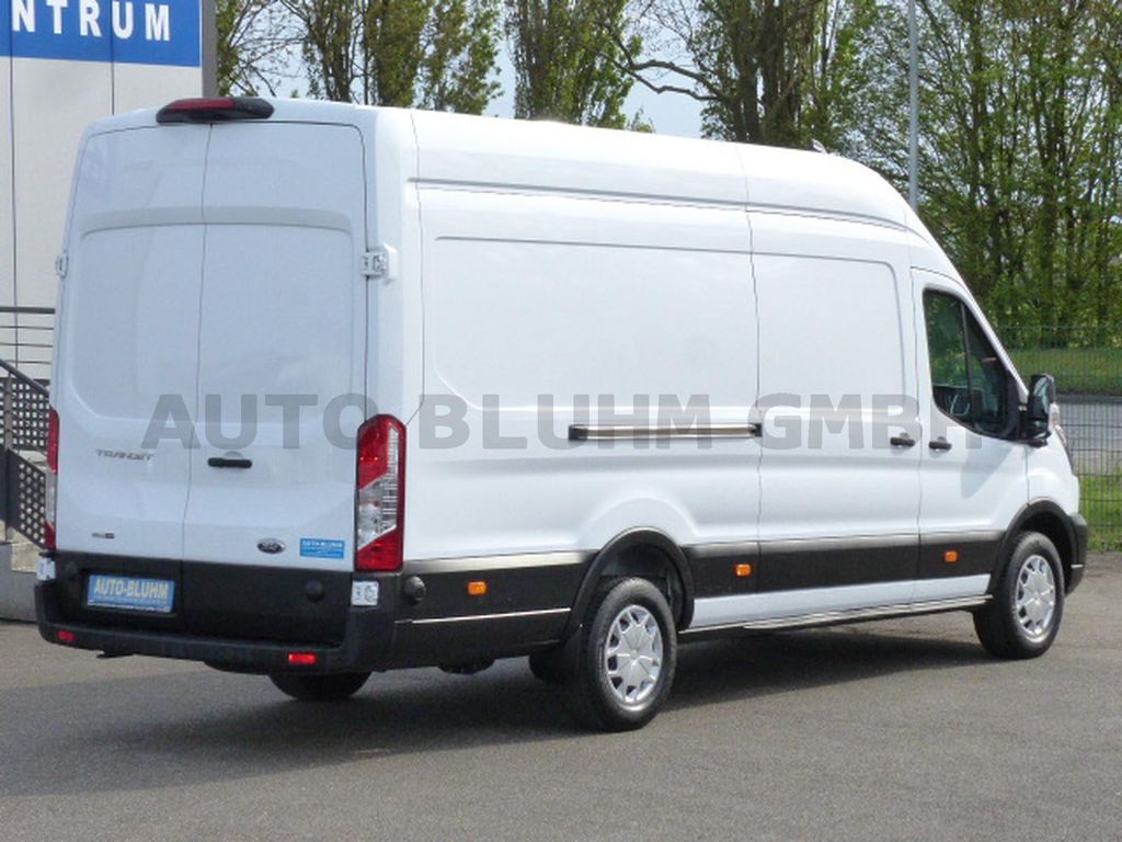 Ford Transit 2024