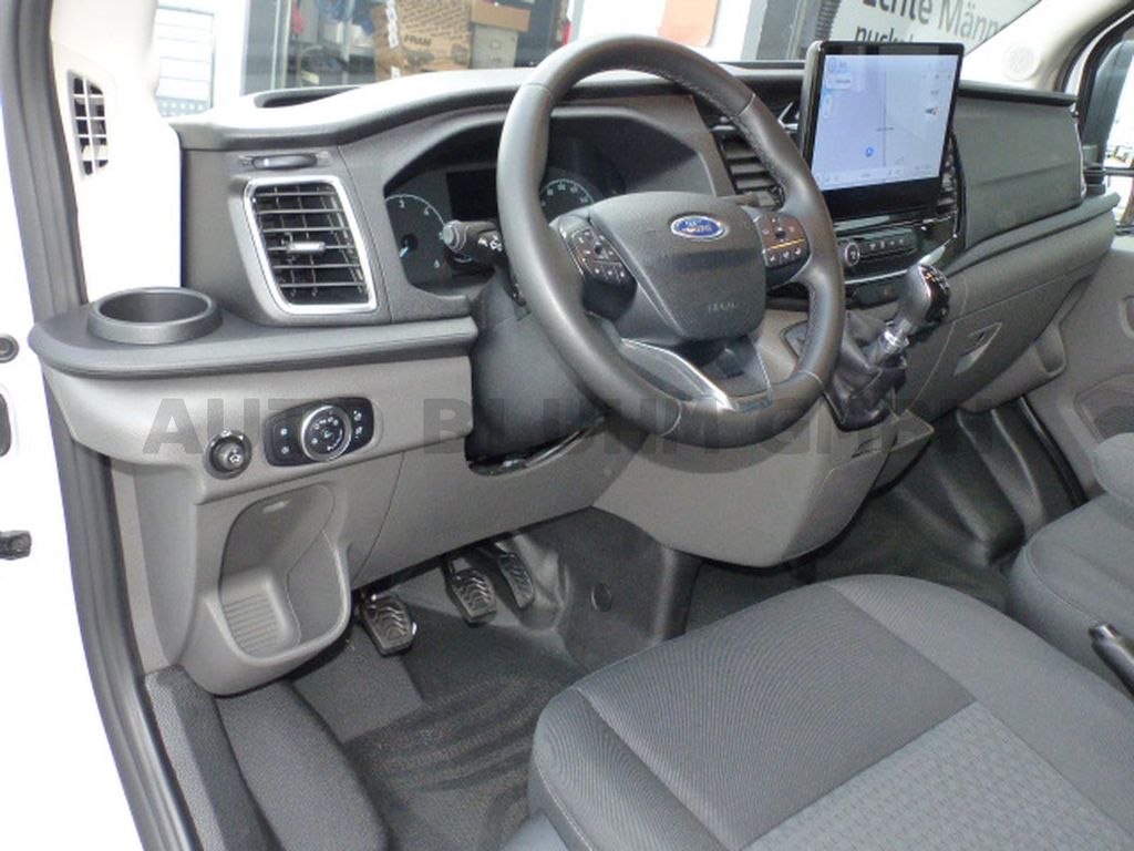 Ford Transit 2024
