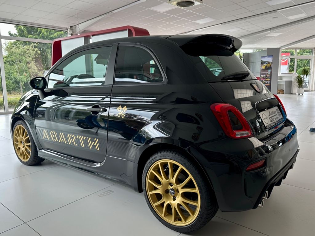 Abarth 695 2024