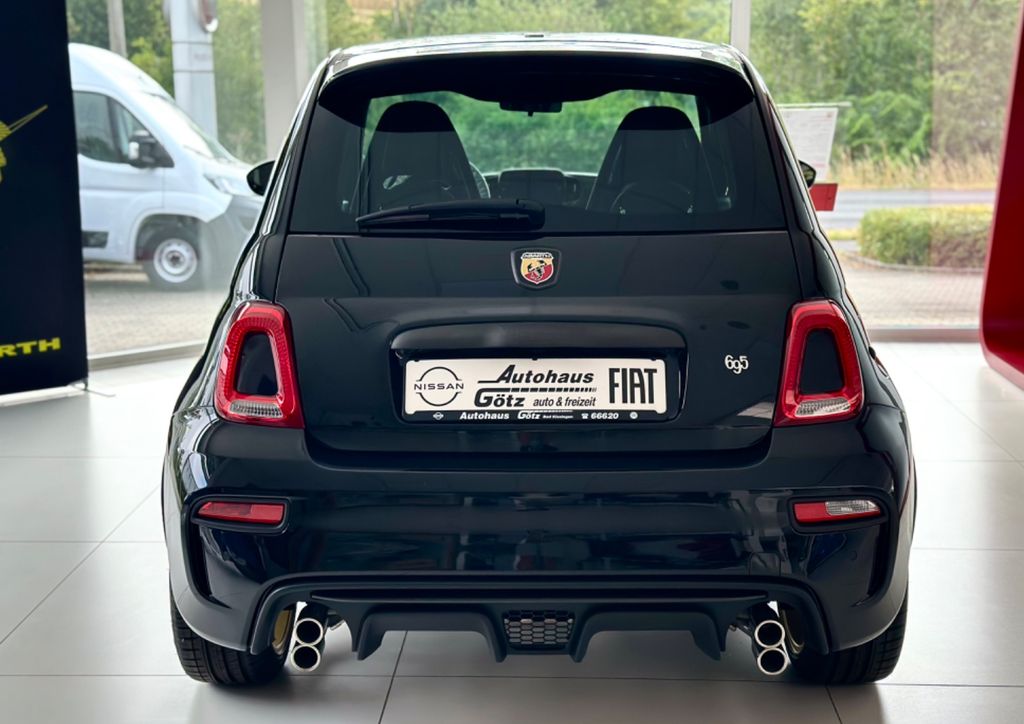 Abarth 695 2024
