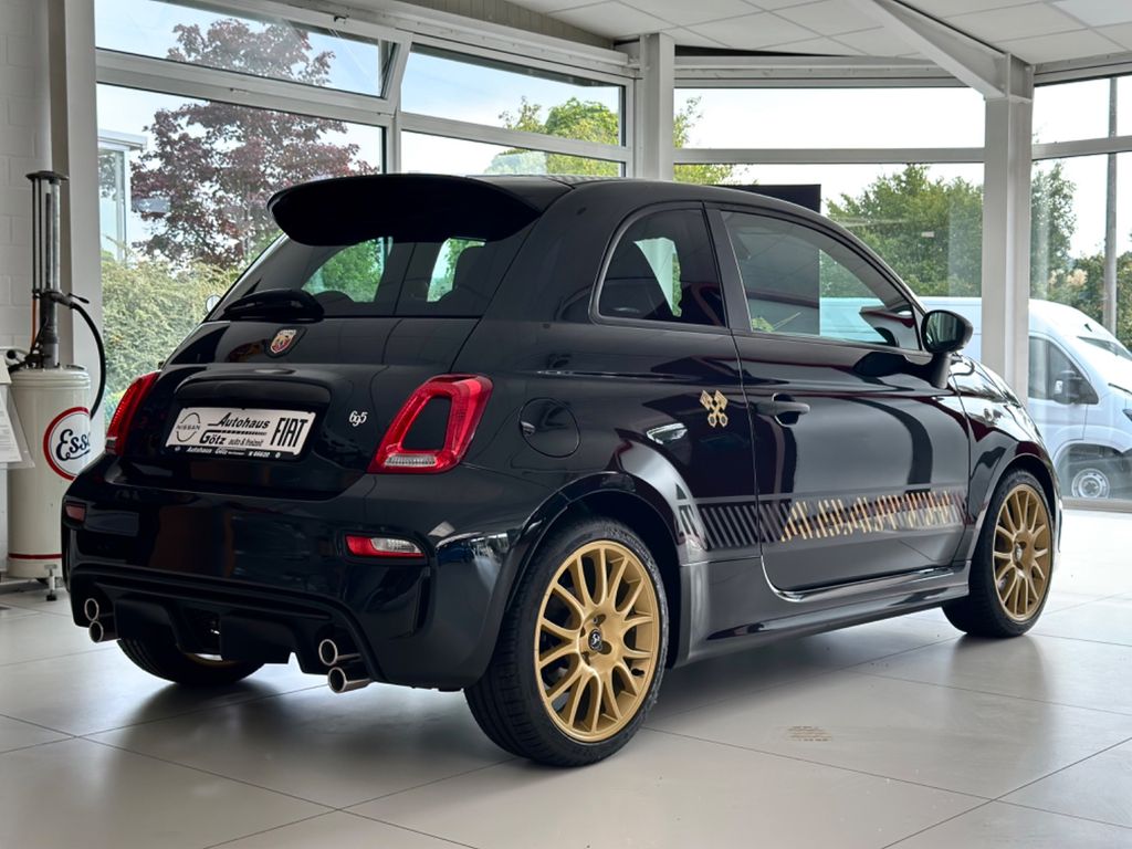 Abarth 695 2024