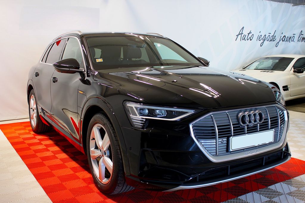 Audi e-tron 2020