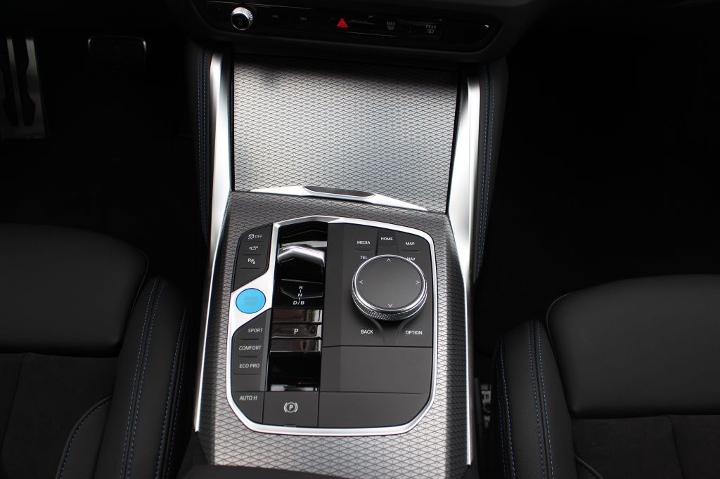 BMW i4 2024