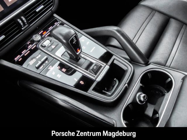 Porsche Cayenne 2020