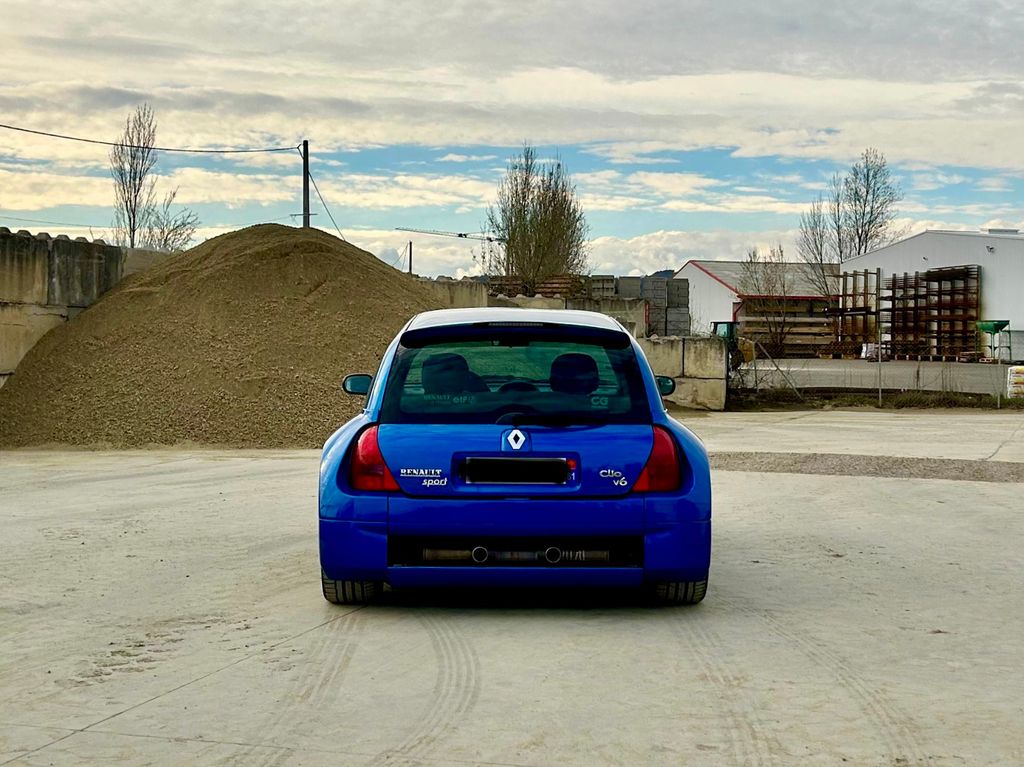 Renault Clio 2003