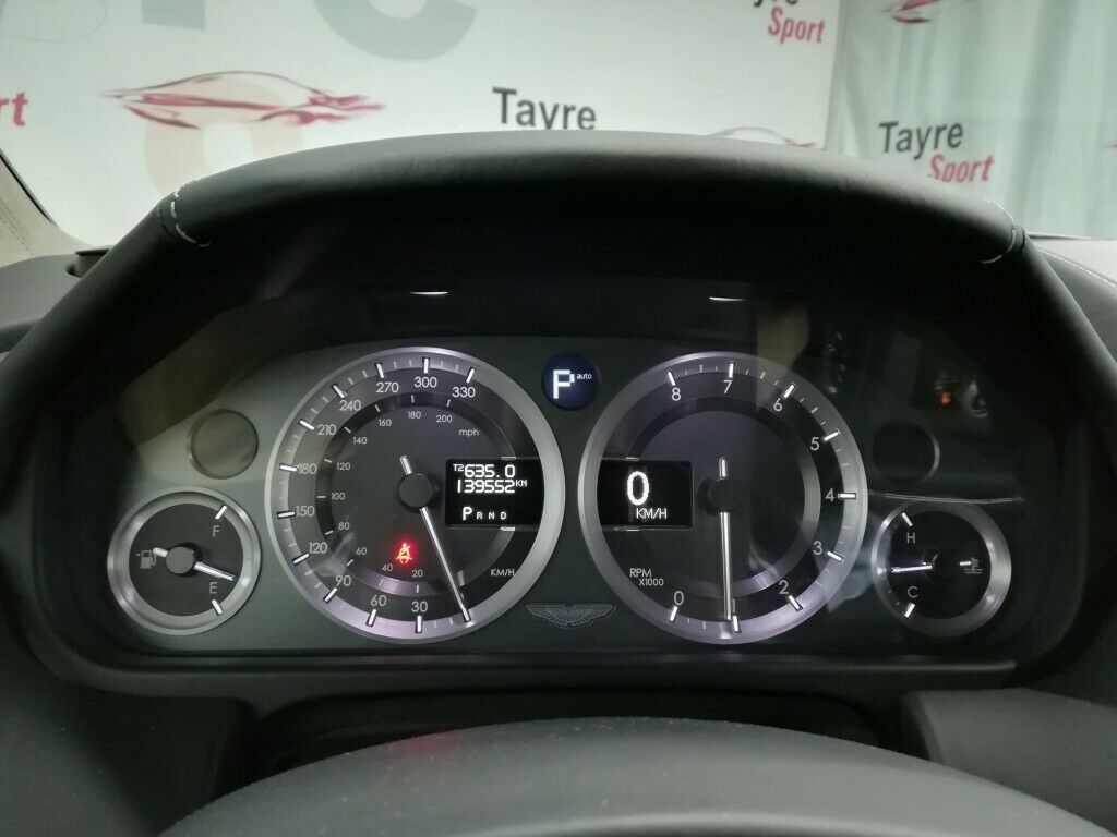 Aston Martin Rapide 2010