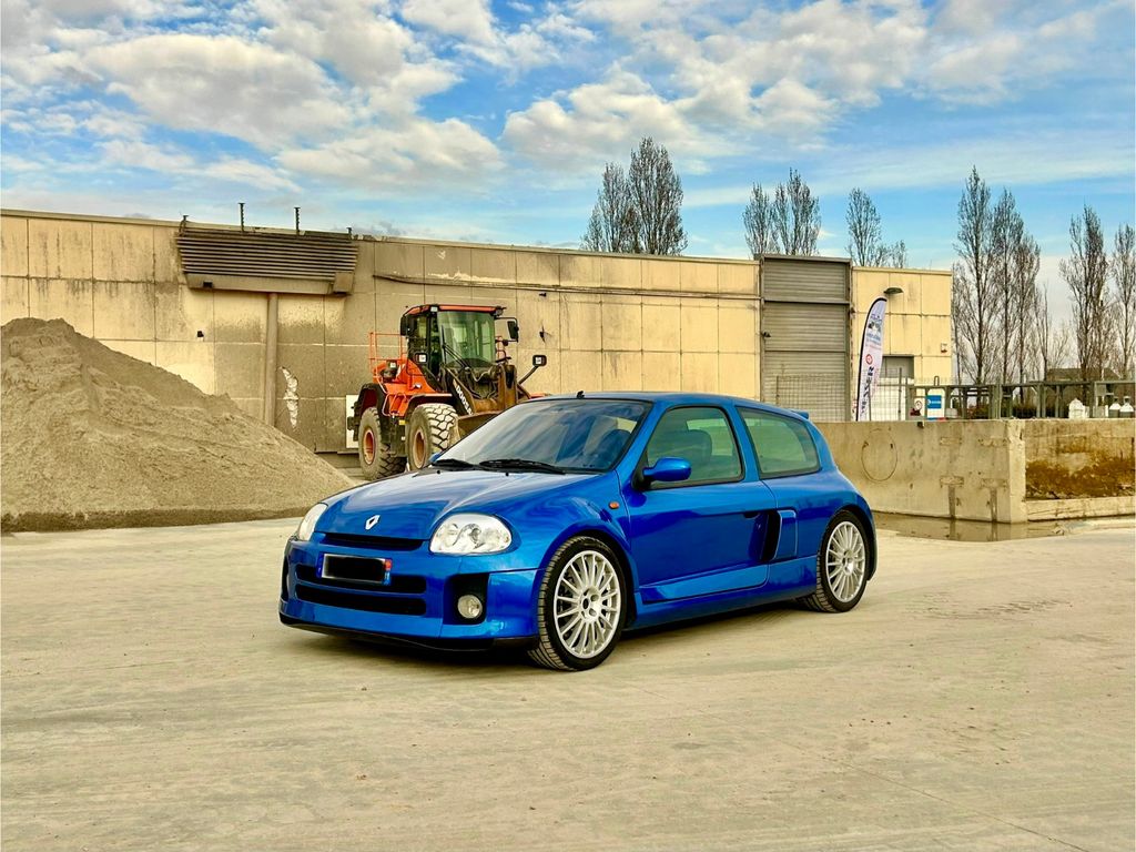 Renault Clio 2003