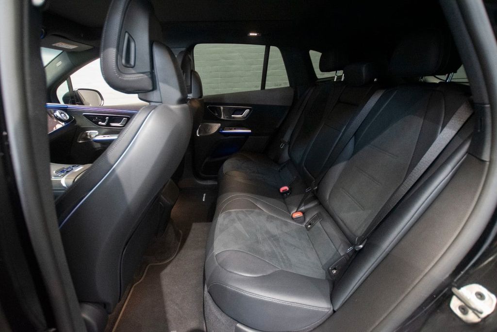 Mercedes-Benz EQE 2023