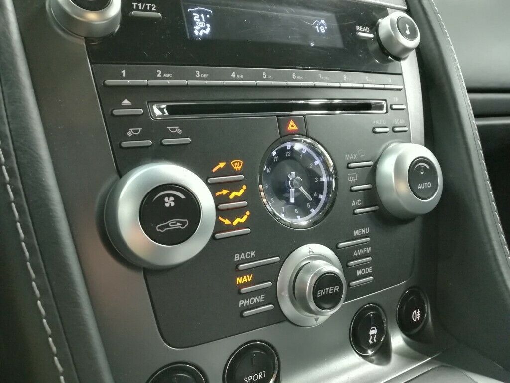 Aston Martin Rapide 2010
