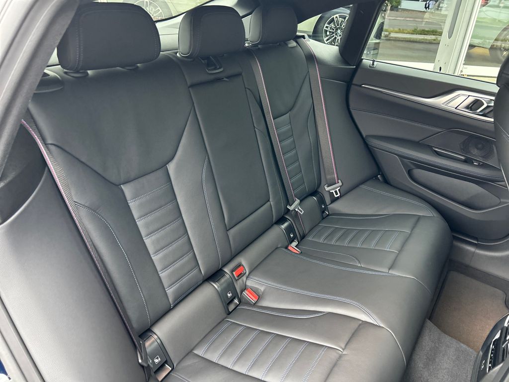 BMW i4 2024