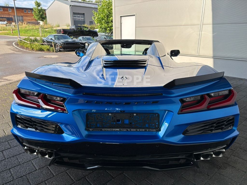 Corvette C8