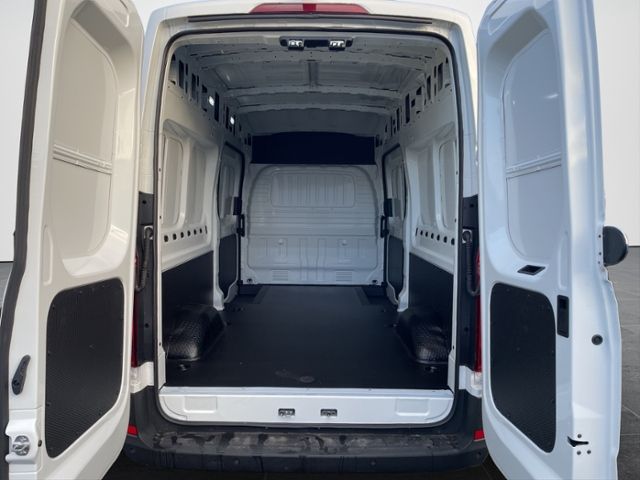 Maxus eDeliver 9 2023