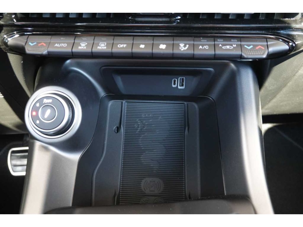 Alfa Romeo Tonale 2025