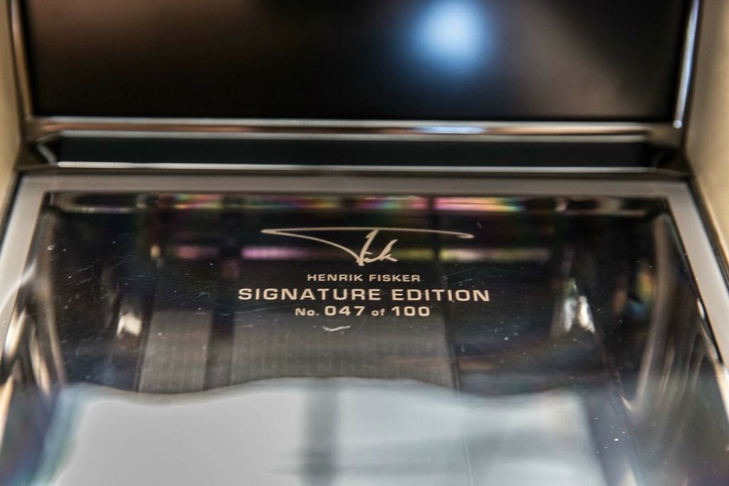 Fisker Karma 2012
