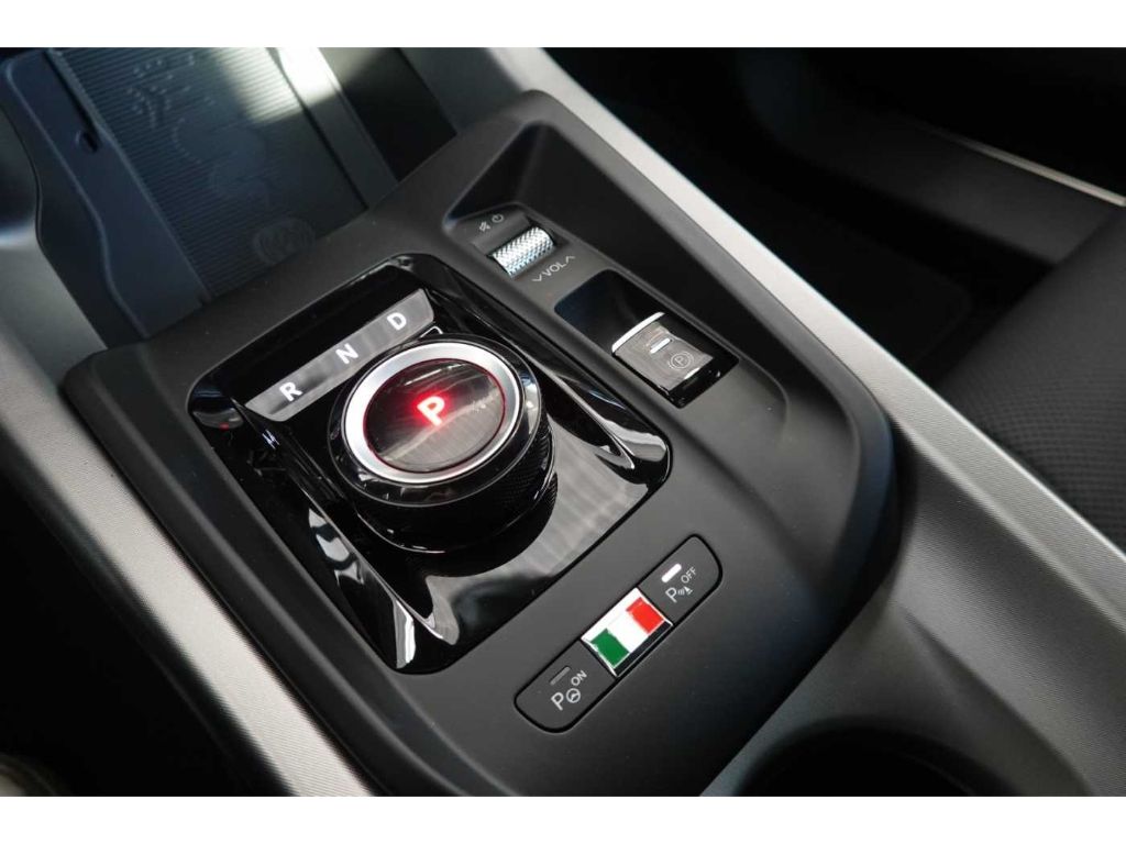 Alfa Romeo Tonale 2025