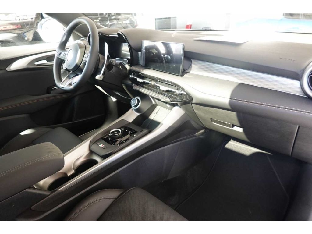 Alfa Romeo Tonale 2025