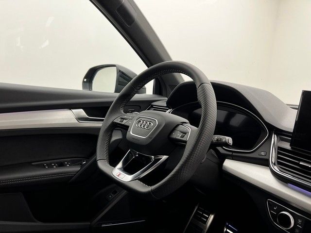 Audi SQ5 2023