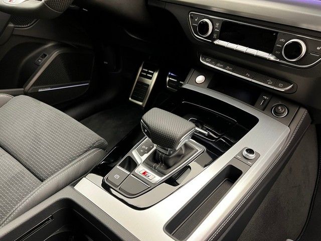Audi SQ5 2023