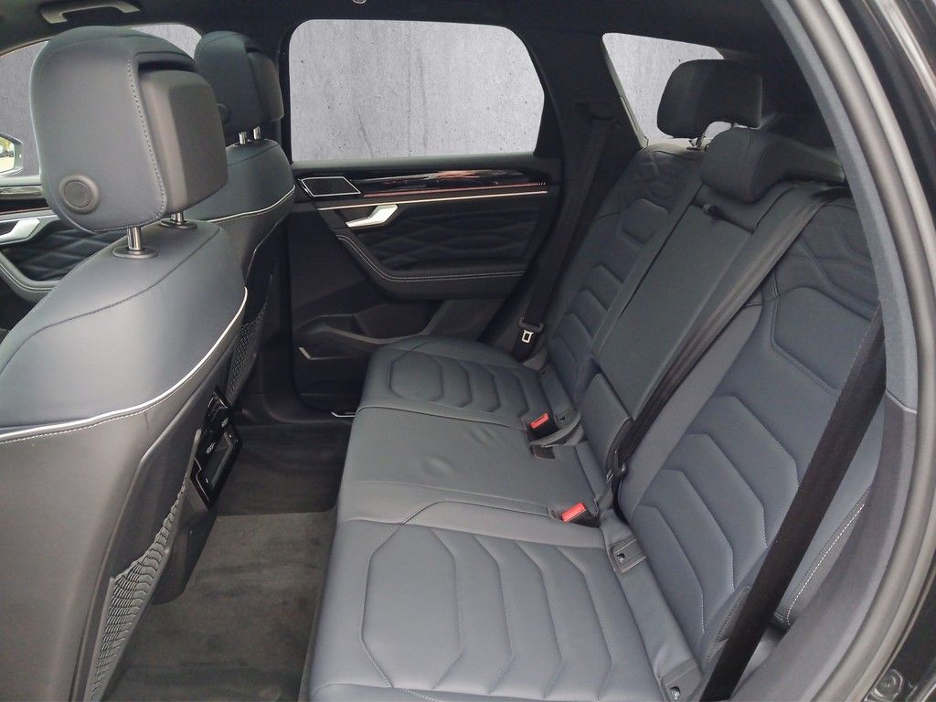 Volkswagen Touareg 2025