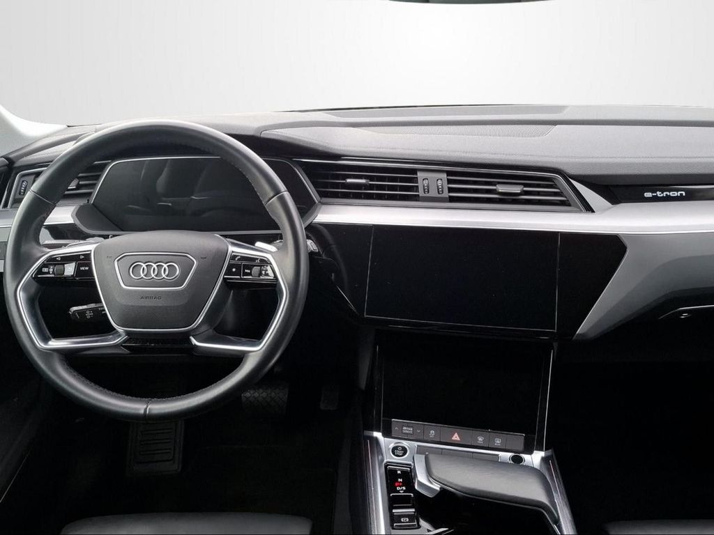 Audi e-tron 2021