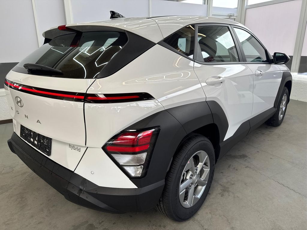 Hyundai KONA 2025