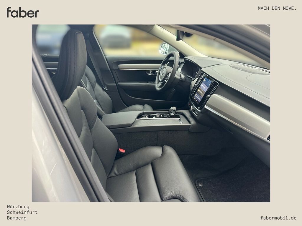Volvo V90 2024