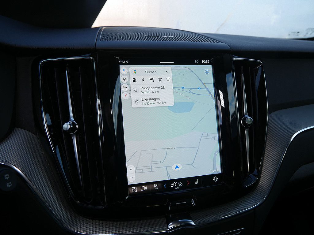 Volvo XC60 2025